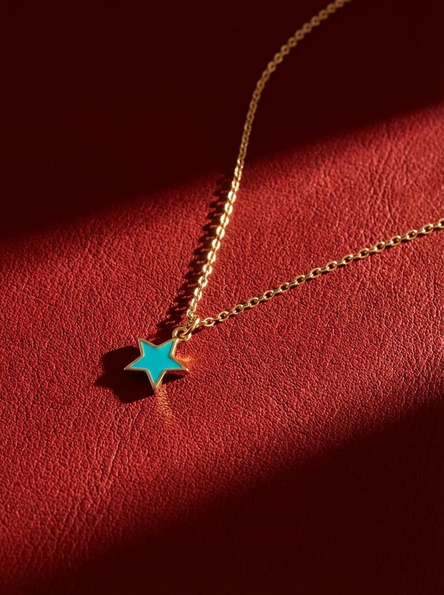گردنبند طلا مینیمال طرح ستاره
