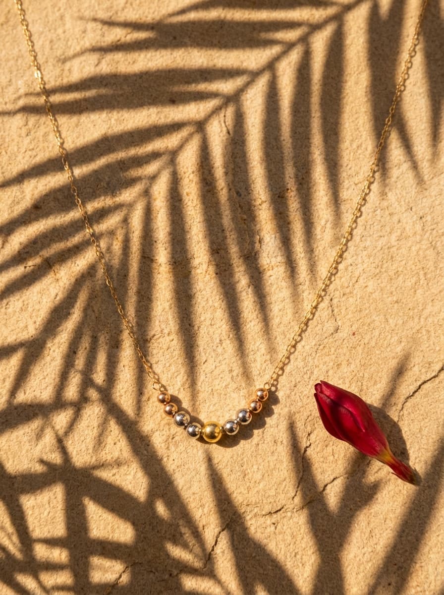 گردنبند طلا مینیمال طرح گوی سه رنگ