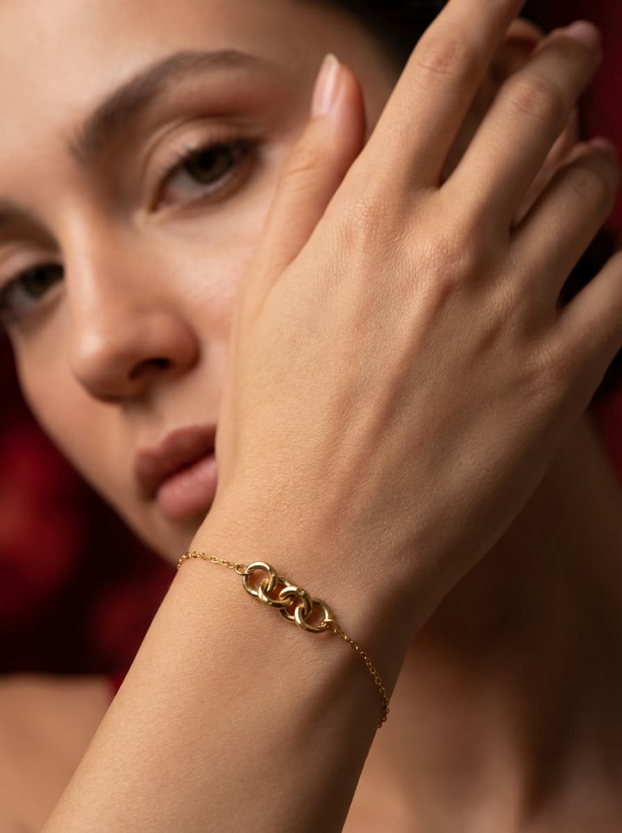 دستبند طلا مینیمال طرح رولو