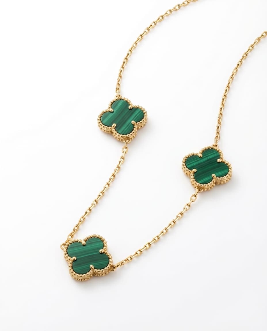گردنبند طلا زنانه مدل ونکلیف سنگی رنگ سبز